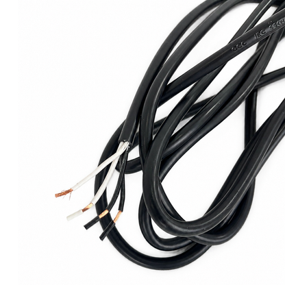 4-Pin Lamp Socket with 3 Meter Lead Wire (18 AWG)