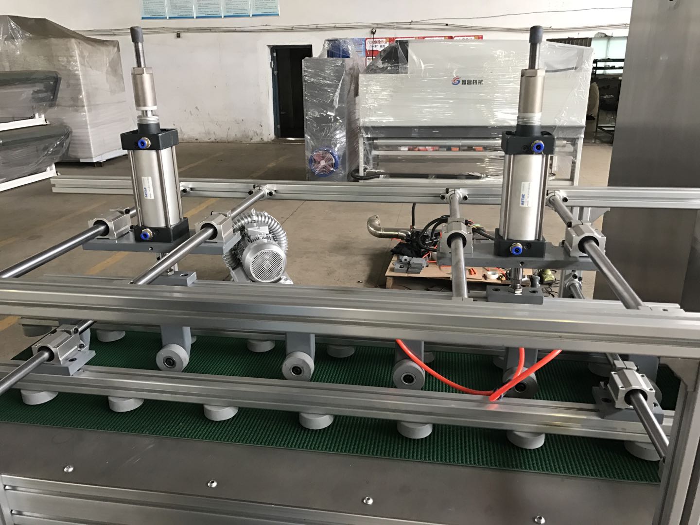 CureUV Industrial Vacuum Coater